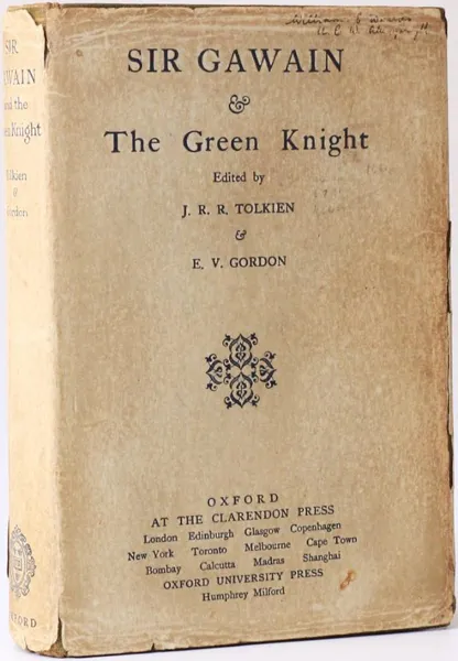 Édition originale de l'essai Sir Gawain and the Green Knigh de John Ronald Reuel Tolkien. Jaquette (première de couverture).