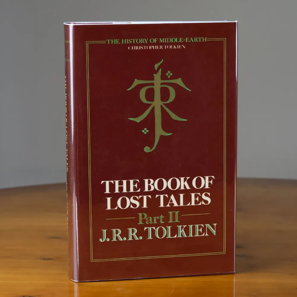 Édition originale du roman The Book of Lost Tales, Part II de John Ronald Reuel Tolkien. Jaquette (première de couverture).
