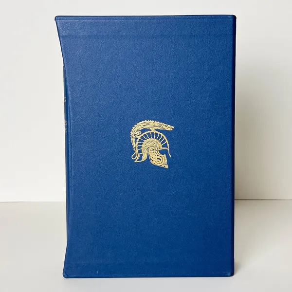 Édition originale du roman The Children of Húrin de John Ronald Reuel Tolkien. Coffret (face avant).