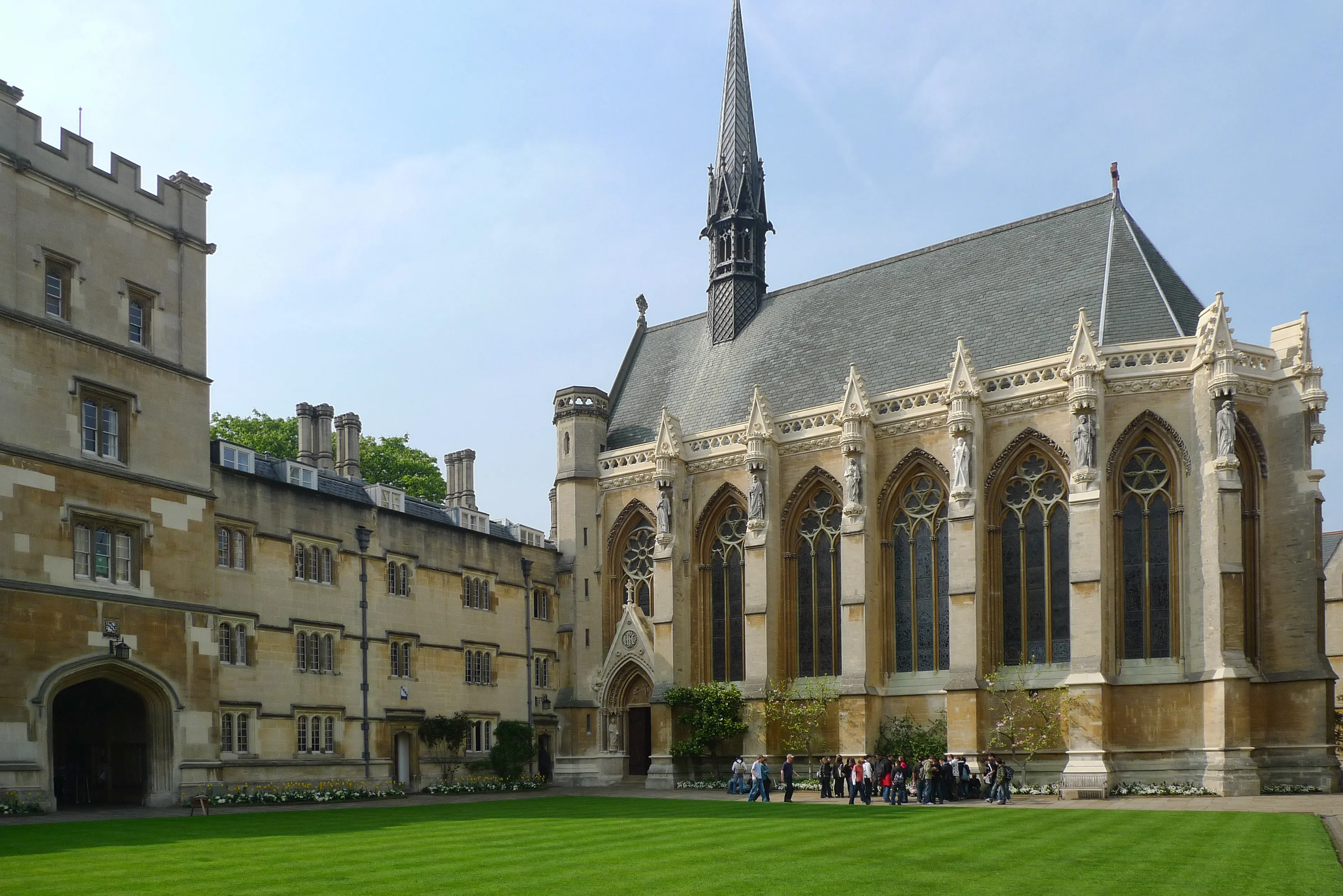 Photo : Exeter College à Oxford, où John Ronald Reuel Tolkien étudie de 1910 à 1915.