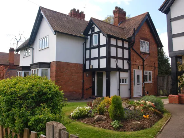 Photo : 5 Gracewell Cottages, Sarhole. Lieu de résidence de la famille Tolkien de 1896 à 1900.