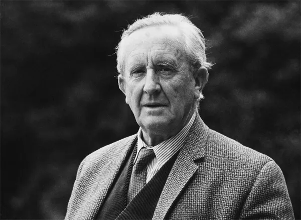 Photo : John Ronald Reuel Tolkien à l'Hotel Miramar à Bournemouth, juillet 1965.